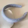 Faixa de Cabeça com Coroa Alta para Mulheres, Novo Estilo com Toque de Luxo, Faixa de Cabelo Larga Versátil para Sair, Acessório de Cabelo para Lavar o Rosto