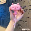 Capibara que hace ruido al agitarse, martillo chirriante, bolsa, colgante, llavero lindo, juguete para niños, regalo pequeño, mayoreo