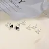 Pendientes de Stud Geométricos de Circonita de Diseño Minimalista para Mujer Nicho Lujo Ligero Moda Versátil Ecológico Galvanizado Accesorios Yiwu Venta al por Mayor