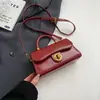 Venta al por mayor y Dropshipping de Bolsos Vintage de Cuero con Cera de Aceite de Gama Alta para Mujer, Nuevos Bolsos Cruzados Versátiles de Otoño e Invierno, Bolsos de Mano Cuadrados Pequeños