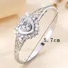 Pulsera de Corazón Hueco de Moda Estilo Coreano Incrustada con Diamantes, de Gama Alta, Versátil, a la Moda, Pulsera de Lujo Ligero