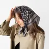 Pañuelo Cuadrado de Satén Pañuelo Pequeño para Mujer 70cm Turbante Europa y América Transfronterizo Pañuelo Estampado de Anacardo Pañuelo Profesional Venta al por Mayor