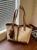 Bolso de Mujer 2026 Nuevo Bolso Tote Colorido de Moda Bolso de Mano Popular Ins Casual Gran Capacidad Bolso Cuadrado Pequeño