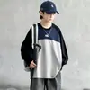 Camiseta de manga larga raglán con bloques de color para primavera y otoño para niños, corte holgado, cuello redondo, top básico casual y elegante para niños mayores