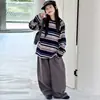 Camiseta de Manga Larga para Niñas Medianas y Grandes de Otoño Nueva Ropa Infantil Camiseta Rayada para Niñas Top Capa Base Holgada Elegante