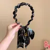 Faixa de Cabeça Floral Dentada Doce para Mulheres, Uso Diário ao Ar Livre, Faixa de Cabelo com Fita Superior de Caveira Alta, Prendedor de Cabelo Integrado, Acessório de Cabelo