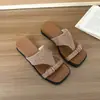 Sandálias de Verão Femininas para Uso Externo com Chinelos, Novos Modelos Confortáveis e Estilosos, Sapatos com Tiras nos Dedos e Solado Grosso, Saltos Plataforma 2026, Perfeitos para Vestidos