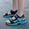 Sandalias para Niños 20265 Estilo Nuevo para Niños Medianos y Mayores Versión Coreana Verano Zapatos para Bebés y Niños Suela Suave Antideslizante Zapatos de Playa para Estudiantes