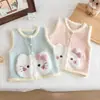 Colete de tricô doce com laço para meninas, novo estilo 2026, colete infantil de desenho animado de gato da moda
