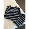 Pijama de camiseta a rayas blancas y negras estilo coreano para mujer, conjunto de ropa de casa de verano puro y sexy con manga larga y shorts, se puede usar afuera