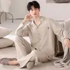 Pijama de algodón puro para hombre, manga larga, primavera y otoño, de frente abierto, casual, talla grande, diseño de dibujos animados, adecuado para adolescentes y hombres jóvenes, conjunto de ropa para el hogar