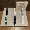 Zapatos Mule Nuevos Chuyuji Primavera 2026, Modernos y Elegantes, Estilo Europeo y Americano, Charol, Punta Cuadrada, Tacón Alto Fino, Punta Cerrada