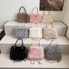 Bolso Femenino Sencillo de Nicho 2024 Nuevo Otoño e Invierno Bolso de Mano Moda Borla de Perlas Felpa Bolso Cruzado de Hombro