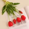 Tulipa de Látex Simulada de 5 Cabeças com Toque de Mão Tulipa de Silicone Estilo Simples Decoração de Casa Flor Artificial Simulada Atacado