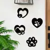 Conjunto de quatro peças de pingentes decorativos de pata de cachorro em madeira, placas de madeira com pegada de pata para quarto de cachorro de estimação, placas de madeira para animais de estimação