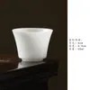 Taza de Té de Porcelana Blanca de Gama Alta con un Diseño de Color Puro, Adecuada para Uso Doméstico y como Taza de Invitados, Parte del Juego de Té Kung Fu