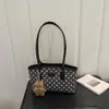 Colección Otoño 2026: Bolso de hombro de alta gama y gran capacidad para el trabajo y citas, bolso de axila de lunares para mujer, bolsos de mujer al por mayor