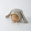 Chapéus de bebê para primavera e outono, toucas casuais para bebês, chapéus fofos com proteção para as orelhas para meninos e meninas, toucas quentes de algodão puro para recém-nascidos no inverno