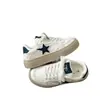 Zapatillas blancas populares, cómodas y duraderas, nuevo modelo otoño 2026, zapatos versátiles, zapatos casuales originales de nicho para mujer