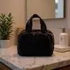 Bolsa de Maquiagem de Grande Capacidade, Necessaire Portátil de Viagem, Armazenamento Compartimentado, Bolsa Leve Extra Grande para Armazenamento em Nuvem