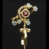 Broche de Espada Full Diamond Brillante de Trabajo Pesado Lujo Ligero para Mujer Nicho de Gama Alta Único Hermoso Pin Accesorios para Abrigo Chaqueta