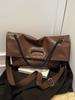 Bolso de Mano Retro Simple y Versátil para Estudiantes Universitarios Transfronterizos para Mujer, Bolso Tote Cruzado de Gran Capacidad, Nuevo Otoño e Invierno 2026