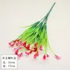 Flor de plástico artificial de lírio-calla com proteção UV para Amazon transfronteiriça, flor de grama de primavera falsa, flor de plástico para casa e interior