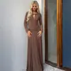 Venta al por mayor de Vestidos de Moda Otoño 2026 con Cuello Retorcido, Manga Larga, Corte Ajustado, Huecos y Plisados para la Moda Femenina Europea y Americana