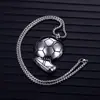 2025 Venta Caliente Moda Europea y Americana Colgante de Fútbol Personalizado Retro Cadena de Acero Inoxidable para Hombre Joyería al por Mayor