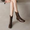 Botas Curtas Quadradas Casuais e Versáteis com Salto Grosso Médio Novo Estilo Outono e Inverno 2025 Botas de Cavaleiro de Uma Perna Botas de Cowboy Ocidentais em Couro Integral