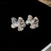 Pendientes de Aguja de Plata Viento Frío Resina Transparente Gota de Agua Flor Perla Pendientes de Moda Pendientes Avanzados Europeos y Americanos Transfronterizos
