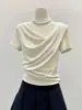 Impresionante Camiseta con Escote Irregular para Mujer, Top Básico de Verano de Nicho Plisado Puro Deseo, Estilo Francés sin Hombros de Manga Corta