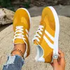 Comercio Exterior Tallas Grandes Zapatos de Entrenamiento Alemanes Retro para Mujer 2026 Primavera Nuevo Bloque de Color Estilo Hong Kong Zapatos Casuales Moda Zapatos de Plataforma Planos