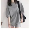 Conjunto Esportivo Feminino 2026 Novo Conjunto de Moda Camiseta de Manga Curta Conjunto Casual Feminino de Duas Peças Shorts de Cintura Alta Plus Size
