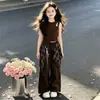 Conjunto de Verão para Meninas 2026 Nova Moda Infantil Colete Roupas de Verão Estilo Coreano Conjunto para Meninas Novo Toque de Alto Padrão