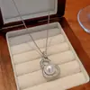 Set de Collar y Pendientes Flor de Diamante Vintage de Segunda Mano Lujo Accesible Cadena Alta para Clavícula Collar Estilo Palacio para Mujer