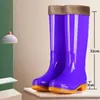 Botas de goma de caña alta con forro de polar, botas de lluvia impermeables, cubrezapatos de goma, botas de agua para mujer, adultos, uso en cocina, cálidas, invierno