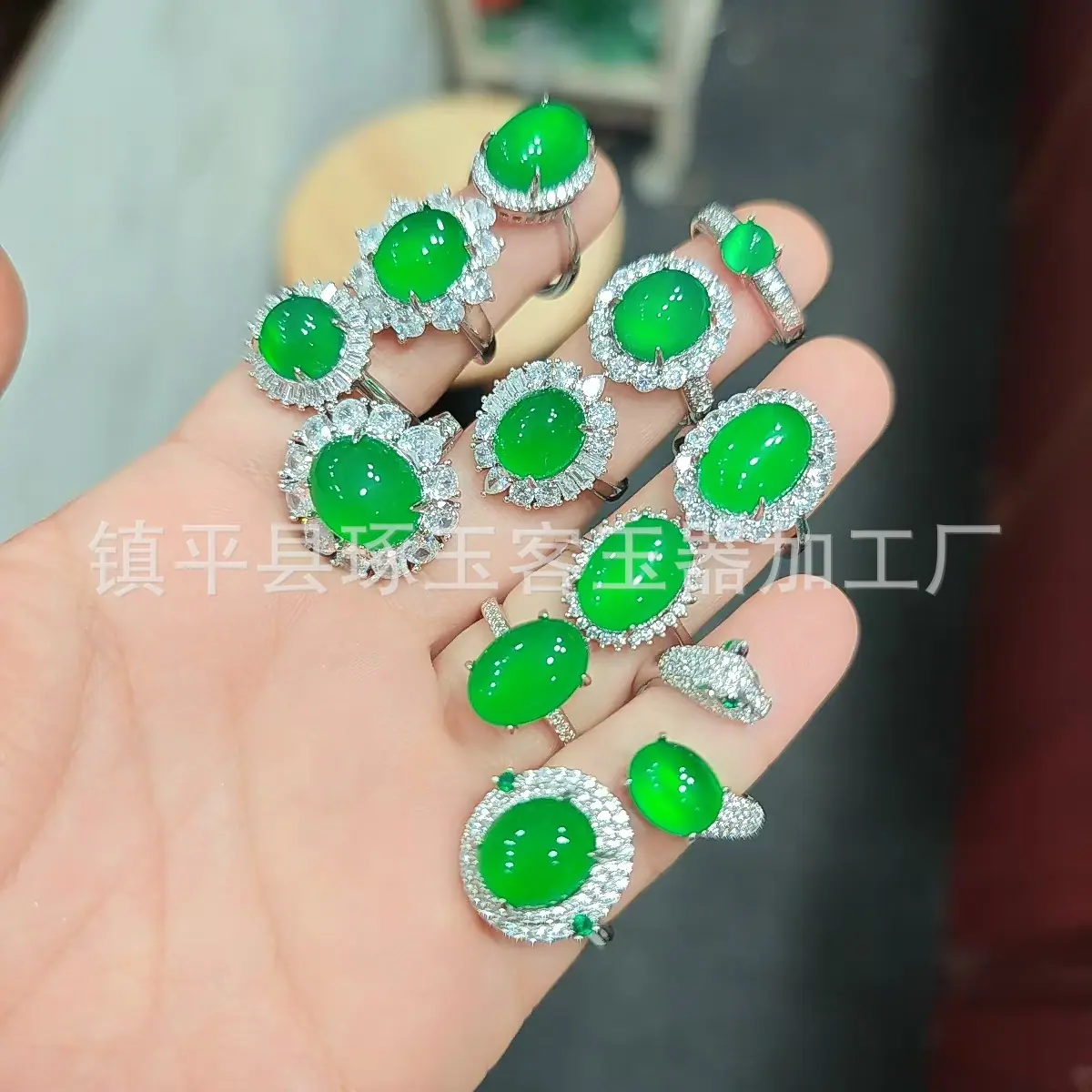微信图片_20250915211124_1432_255.j