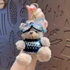 Llavero de oso de peluche de dibujos animados moderno y genial, colgante para mochila, lindo muñeco de pareja para coche, llavero, regalo