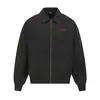 AW1590 Moda de rua americana masculina jaqueta de algodão grossa de inverno à prova de vento com design de bordado de cavalo e gola reversível