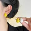 Brincos ovais estilo japonês-coreano em formato de gota d'água para mulheres, brincos de luxo leves e de alta qualidade, com todos os tipos de combinações, brincos de estilo frio para mulheres
