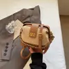 Bolso de Mano con Cadena y Patrón de Diamantes de Alto Estilo Nuevo Verano 2026, Bolso Cruzado de Hombro Único y Moderno de Moda