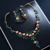 Collar y Pendientes de Perlas de Imitación de Lujo Más Vendidos Transfronterizos Juego de Dos Piezas Accesorios de Noche Joyería Nupcial de Boda Venta al por Mayor