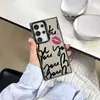 Capa para Celular Samsung A56 S25 Galaxy S30 Note20 Design de Lábios Vermelhos Tendência