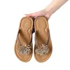 Chinelos de fogos de artifício com strass de nicho requintados sandálias femininas com sola grossa plataforma antiderrapante sapatos de praia para exterior femininos atacado