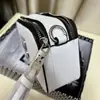 Bolsa para Câmera Carra Lao Fu Ye 2026 Quente Personagem de Desenho Animado Pequena Quadrada Versátil de Ombro Transversal