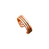 Anillo Abierto Elegante y Sofisticado con Patrón Tallado Tótems para Hombres, Venta Caliente Transfronteriza Anillo de Moda Retro Magnético de Cobre Rojo