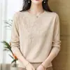 Camiseta básica redonda bordada OEM, nova moda primavera e outono, estilosa e jovial, manga longa, malha lisa para meia-idade