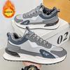 Zapatos de Hombre Otoño 2025 Nuevos Zapatos Deportivos Casuales de Cuero Antideslizantes Impermeables Forrados en Polar Zapatos Cálidos para Correr Papá Zapatos de Moda