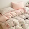 Conjunto de Quatro Peças em Gaze Plissada Dupla Camada 100% Algodão Grau Mãe e Bebê Estilo INS Estampa Listrada Macio 100% Algodão Conjunto de Pijama para Dormir